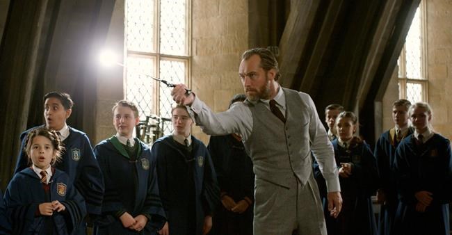 'Fantastic Beasts' flies to top of weekend box office | iNFOnews.ca 'Fantastic Beasts' flies to top of weekend box office | iNFOnews.ca