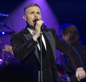 Take That singer Gary Barlow and wife say they're devastated by loss of baby | iNFOnews.ca CP19685861