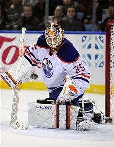 Gordon scores late, Oilers beat Sabres to snap losing skid at four | iNFOnews.ca Gordon scores late, Oilers beat Sabres to snap losing skid at four | iNFOnews.ca