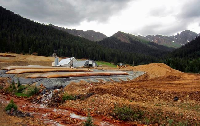 Truck crash spills more waste from Colorado mine into creek | iNFOnews.ca