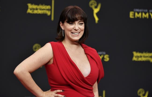 Rachel Bloom to work in front, behind camera in Pop TV pilot | iNFOnews.ca Rachel Bloom to work in front, behind camera in Pop TV pilot | iNFOnews.ca