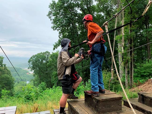 W. Virginia senators take zip line ride at Scout Jamboree | iNFOnews.ca CP304899483