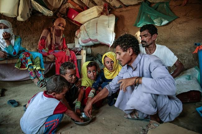 UN aid official: Yemeni rebels blocking food for thousands | iNFOnews.ca