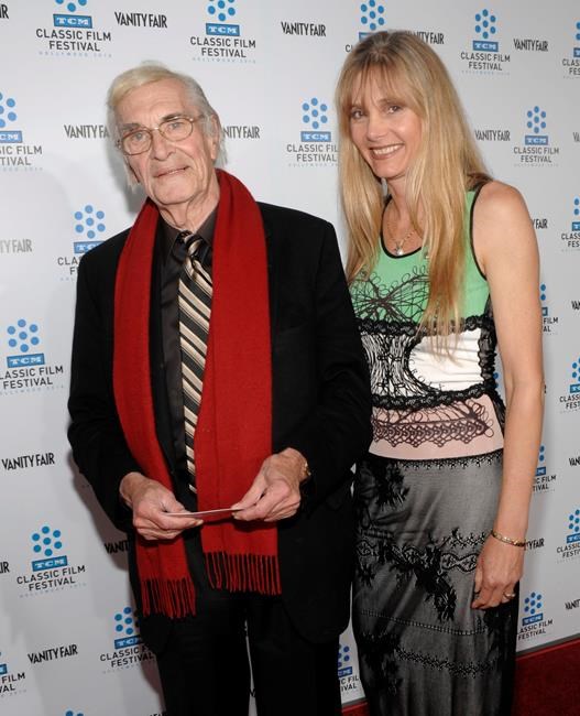 Oscar-winning actor Martin Landau dies at 89 | iNFOnews.ca