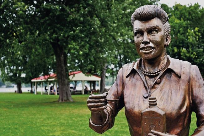 After 'Scary Lucy,' Ball's hometown to unveil new statue | iNFOnews.ca