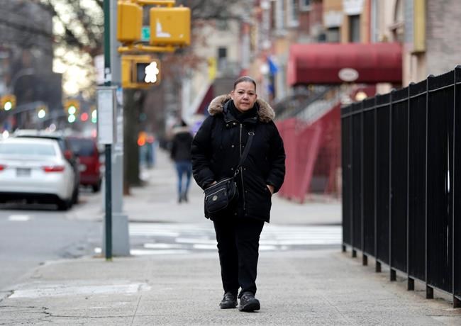 As ball drops, minimum-wage workers in NYC will see pay rise | iNFOnews.ca