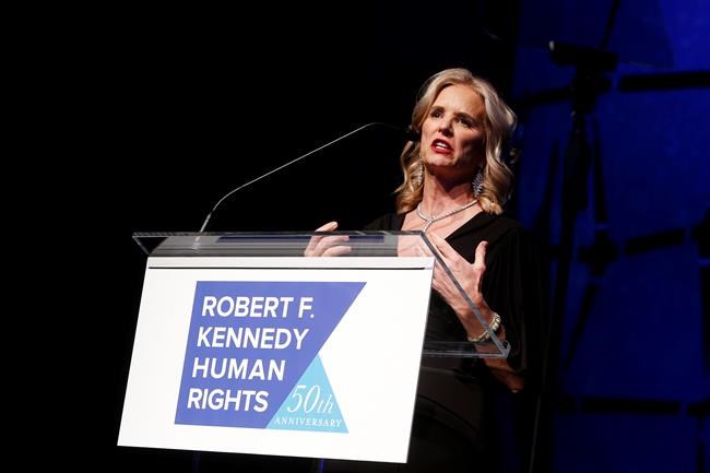 Barack Obama receives RFK Human Rights award at NYC gala | iNFOnews.ca