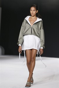 Naomi Campbell makes runway appearance at New York Fashion Week on Tuesday | iNFOnews.ca