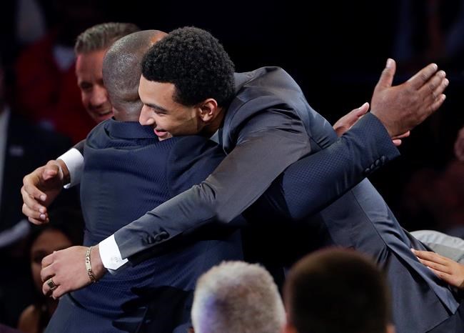 Nuggets select Canadian Jamal Murray with No. 7 pick in NBA draft | iNFOnews.ca