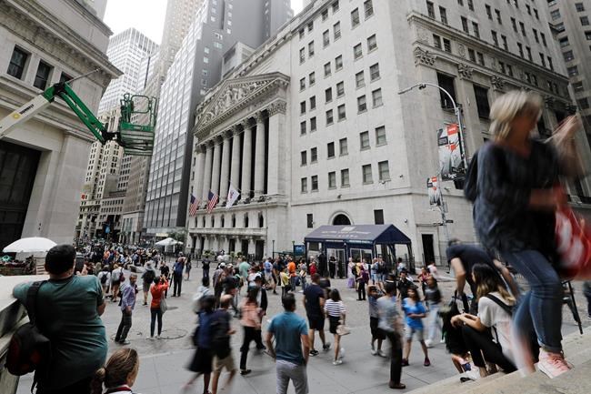 Stock climb, keeping S&P 500 on track for a 2nd weekly gain | iNFOnews.ca