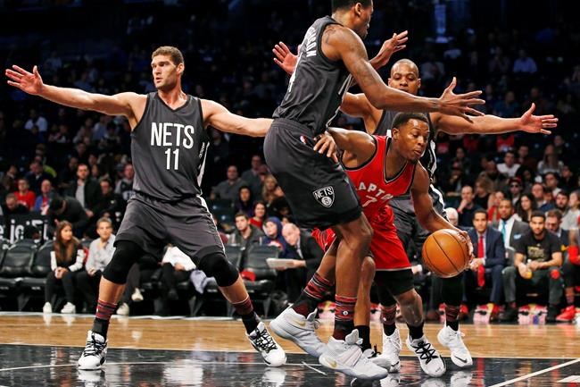 O No, Canada: Singer flubs anthem at Raptors game in NYC | iNFOnews.ca