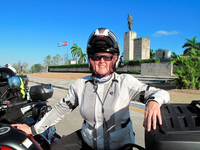 Long-distance motorcycle trips seek to empower women | iNFOnews.ca