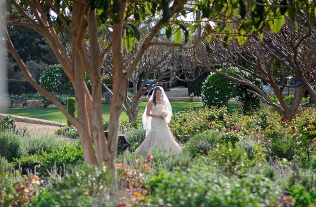 Traditional or not, choosing wedding venues can be tricky | iNFOnews.ca