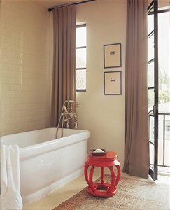 Orange, used creatively and carefully, is warming up home decor this fall | iNFOnews.ca