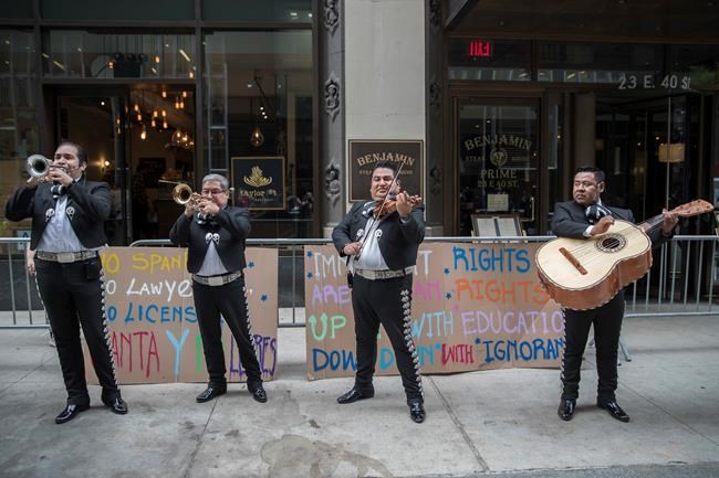 Protesters target lawyer who ranted against Spanish speakers | iNFOnews.ca Protesters target lawyer who ranted against Spanish speakers | iNFOnews.ca