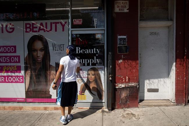 The Latest: Officer in chokehold death case is 'gratified' | iNFOnews.ca