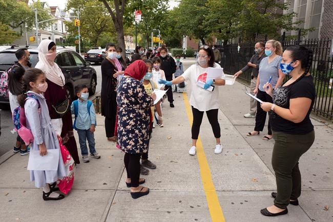 NYC elementary schools reopen in big back-to-school test | iNFOnews.ca