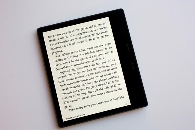 You can shower with the new Kindle - you just can't read | iNFOnews.ca