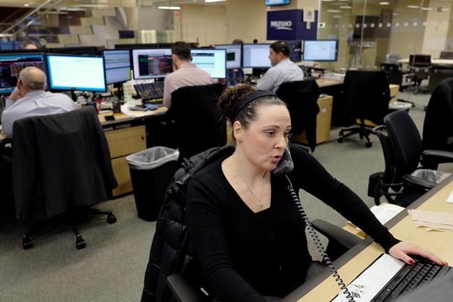 Stocks wobble, finish mixed as GOP pulls plug on health bill | iNFOnews.ca