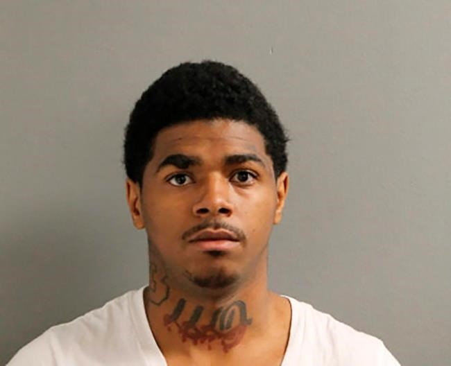 2nd man held without bond in fatal shooting of Chicago girl | iNFOnews.ca