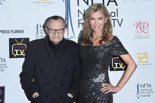Larry King seeks divorce from seventh wife after 22 years | iNFOnews.ca