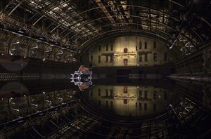 Light-music-water art installation transforms NYC armoury drill hall into reflective pool | iNFOnews.ca CP31059957