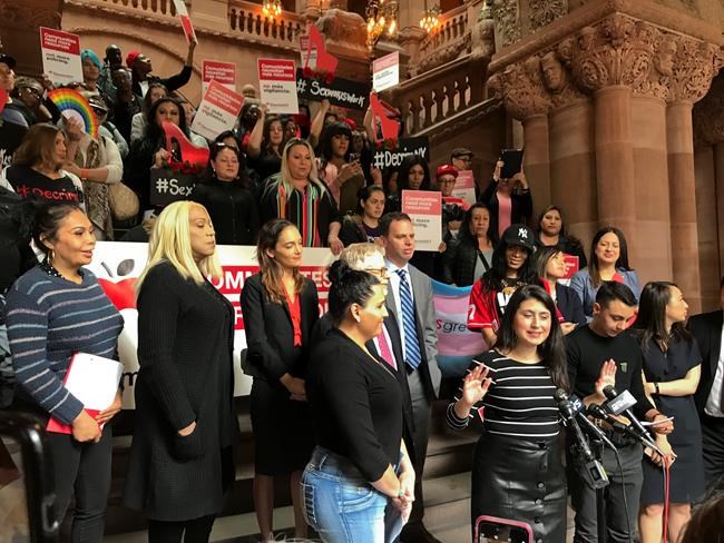 Sex workers seek end of 'walking while trans' loitering law | iNFOnews.ca Sex workers seek end of 'walking while trans' loitering law | iNFOnews.ca