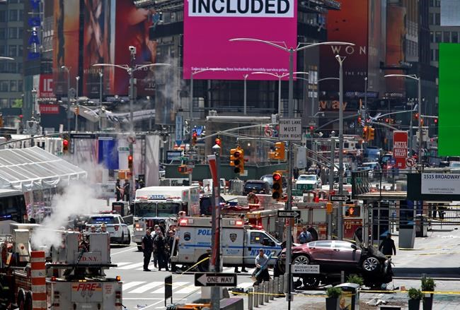 Times Square crash: 5 still hospitalized, but teen goes home | iNFOnews.ca