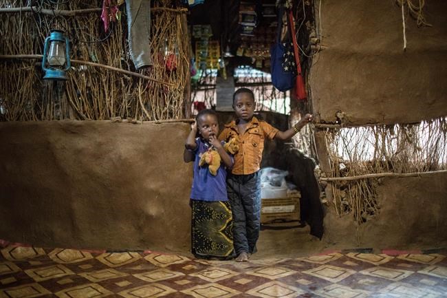 After US travel ban, a refugee family straddles continents | iNFOnews.ca