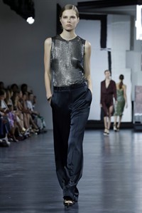 Jason Wu presents spring collection inspired by 'muses' Charlotte Rampling and Diane Kruger | iNFOnews.ca