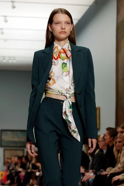 Wes Gordon takes the reins at Carolina Herrera with volume | iNFOnews.ca Wes Gordon takes the reins at Carolina Herrera with volume | iNFOnews.ca