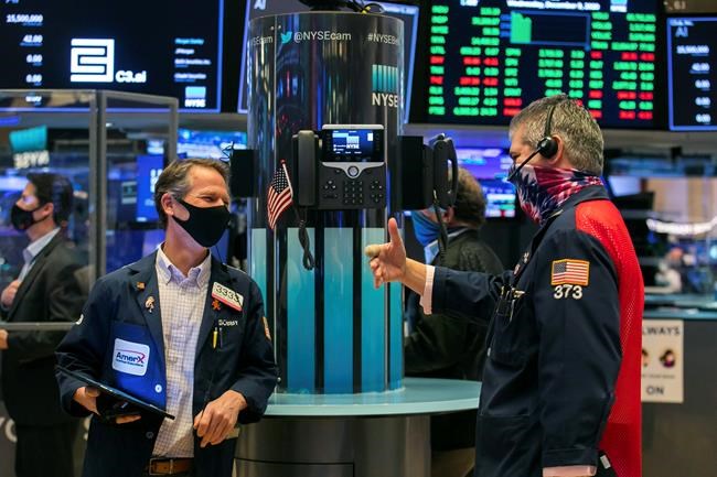 Weakness in tech companies leads stocks lower on Wall Street | iNFOnews.ca CP303616654