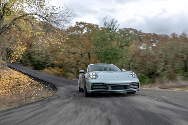 Edmunds: The Chevrolet Corvette vs. the Porsche 911 | iNFOnews.ca