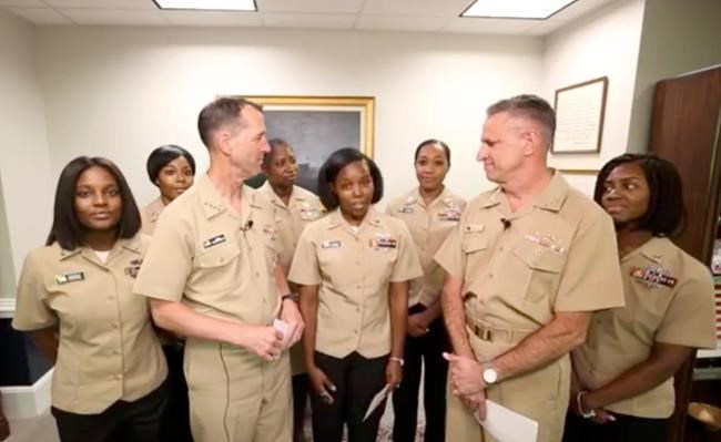 US Navy now allows women to wear ponytails, lock hairstyles | iNFOnews.ca US Navy now allows women to wear ponytails, lock hairstyles | iNFOnews.ca