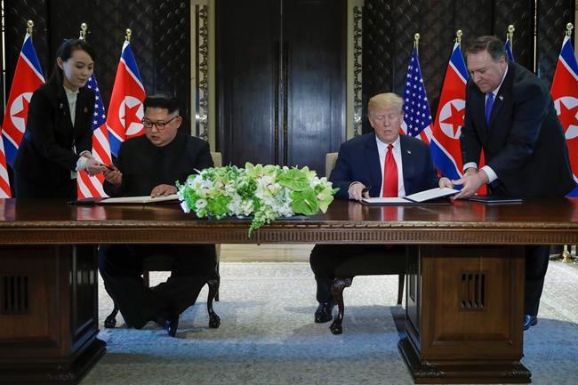 Inside the summit: Talks with 'aliens,' familiar frustration | iNFOnews.ca Inside the summit: Talks with 'aliens,' familiar frustration | iNFOnews.ca