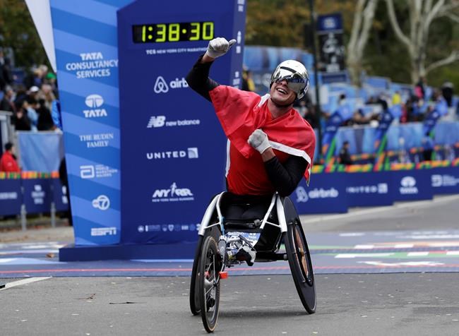 Flanagan upsets Keitany, ends US drought at NYC Marathon | iNFOnews.ca