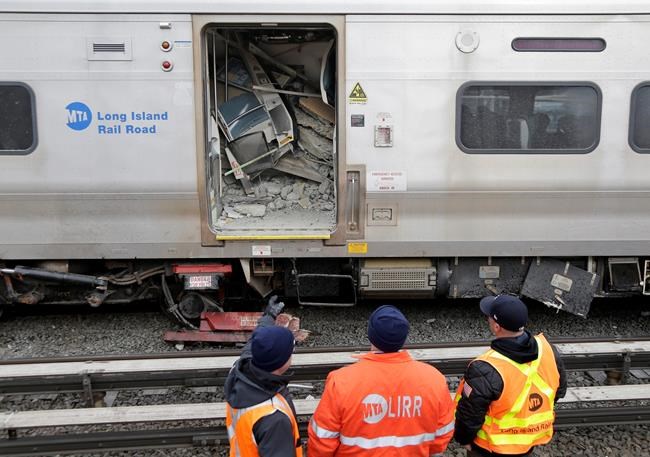Witness: Driver in train-car crash was fleeing earlier crash | iNFOnews.ca Witness: Driver in train-car crash was fleeing earlier crash | iNFOnews.ca