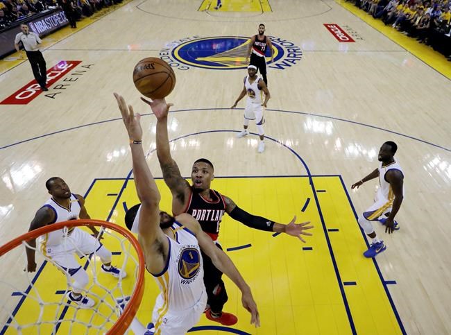 Warriors take 2-0 series lead on Blazers, win without Durant | iNFOnews.ca