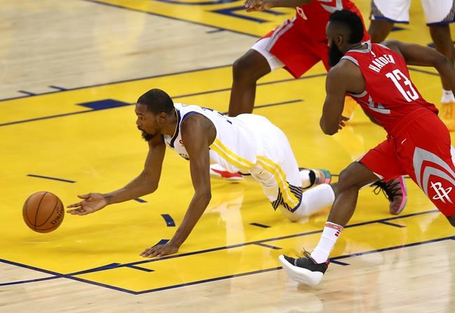 Klay Thompson has 35, Warriors force Game 7 in West finals | iNFOnews.ca