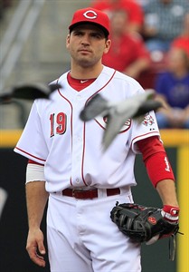 Reds' Joey Votto needs surgery for torn knee cartilage, will miss 3-4 weeks | iNFOnews.ca Reds' Joey Votto needs surgery for torn knee cartilage, will miss 3-4 weeks | iNFOnews.ca