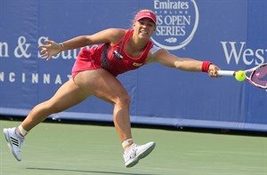 Li overcome awful opening set, rallies to beat Kerber for elusive title in Cincinnati | iNFOnews.ca CP19835967