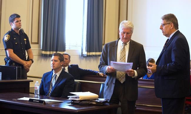 Cincinnati police rebuke critics over role in shooting case | iNFOnews.ca Cincinnati police rebuke critics over role in shooting case | iNFOnews.ca