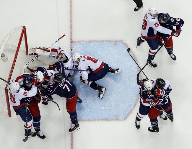 Caps top Blue Jackets 4-1 to even series at 2 games each | iNFOnews.ca