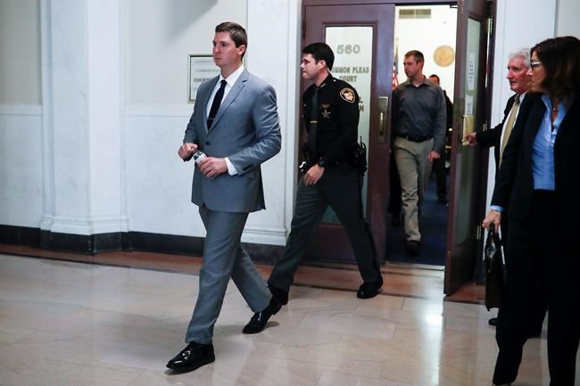 Jury deliberations to resume in Ohio police shooting trial | iNFOnews.ca