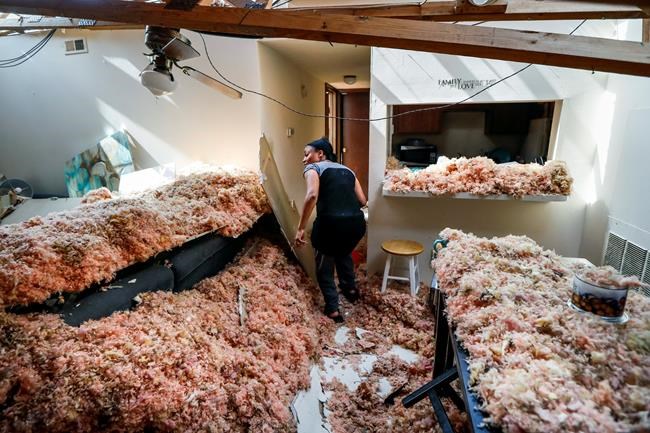 The Latest: Man seeking storm cover recalls '74 tornado | iNFOnews.ca The Latest: Man seeking storm cover recalls '74 tornado | iNFOnews.ca