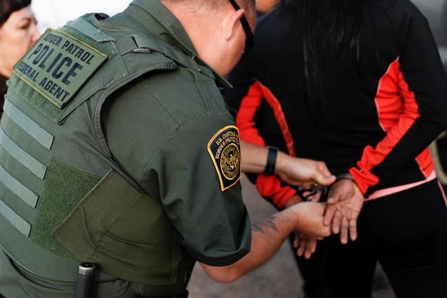 Immigration agents arrest 114 at Ohio landscaper | iNFOnews.ca Immigration agents arrest 114 at Ohio landscaper | iNFOnews.ca