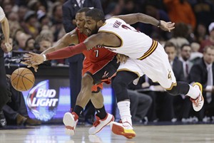 Williams scores career-high 36 points as Raptors hand Cavaliers 4th straight loss, 110-93 | iNFOnews.ca CP30821580