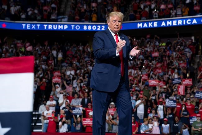 Trump suggests US slow virus testing to avoid bad statistics | iNFOnews.ca CP305028265