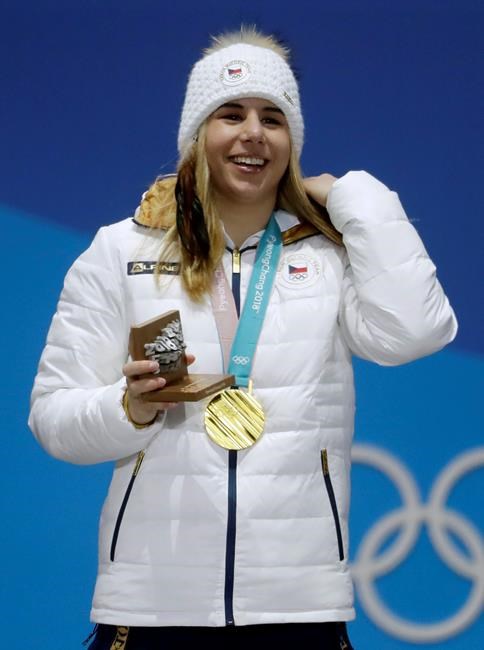 Hanyu wins history-making gold, Ledecka stuns in super-G | iNFOnews.ca