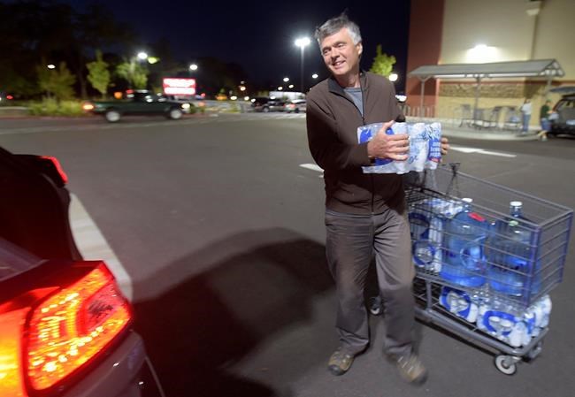 Oregon looks into price gouging as city faces tainted water | iNFOnews.ca